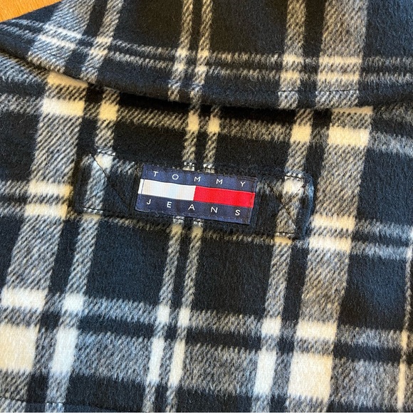 TOMMY HILFIGER Long Checkered Coat - Picture 11 of 13